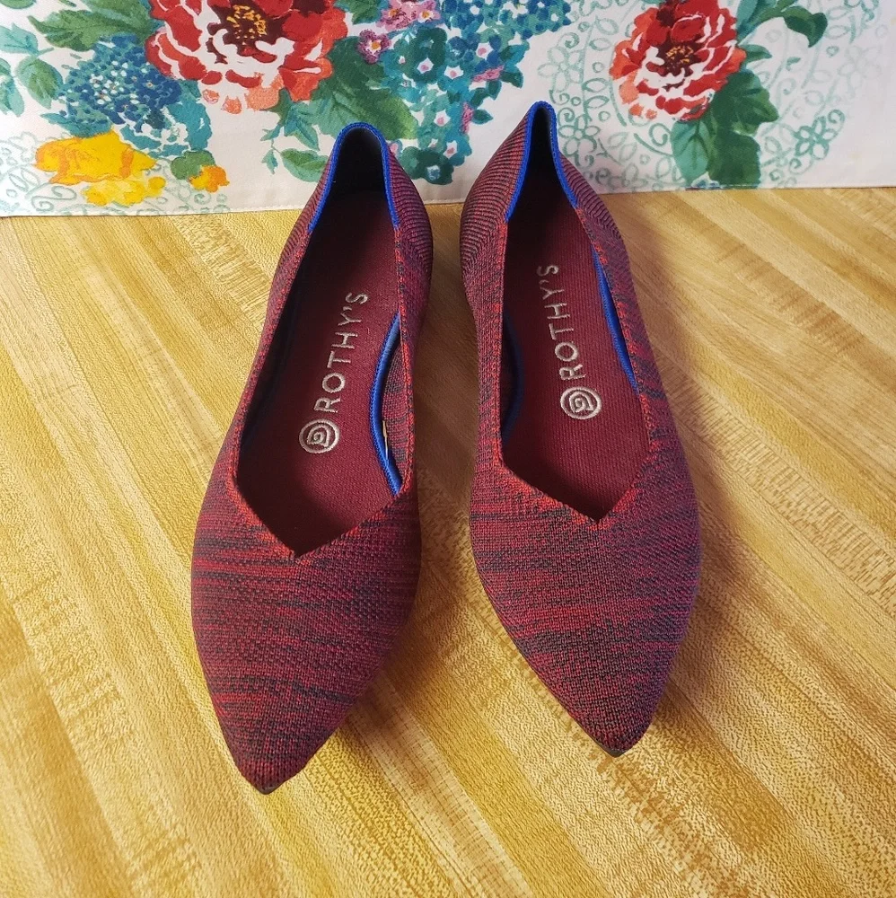 Size 8 Rothys Flats - Picture 2 of 7